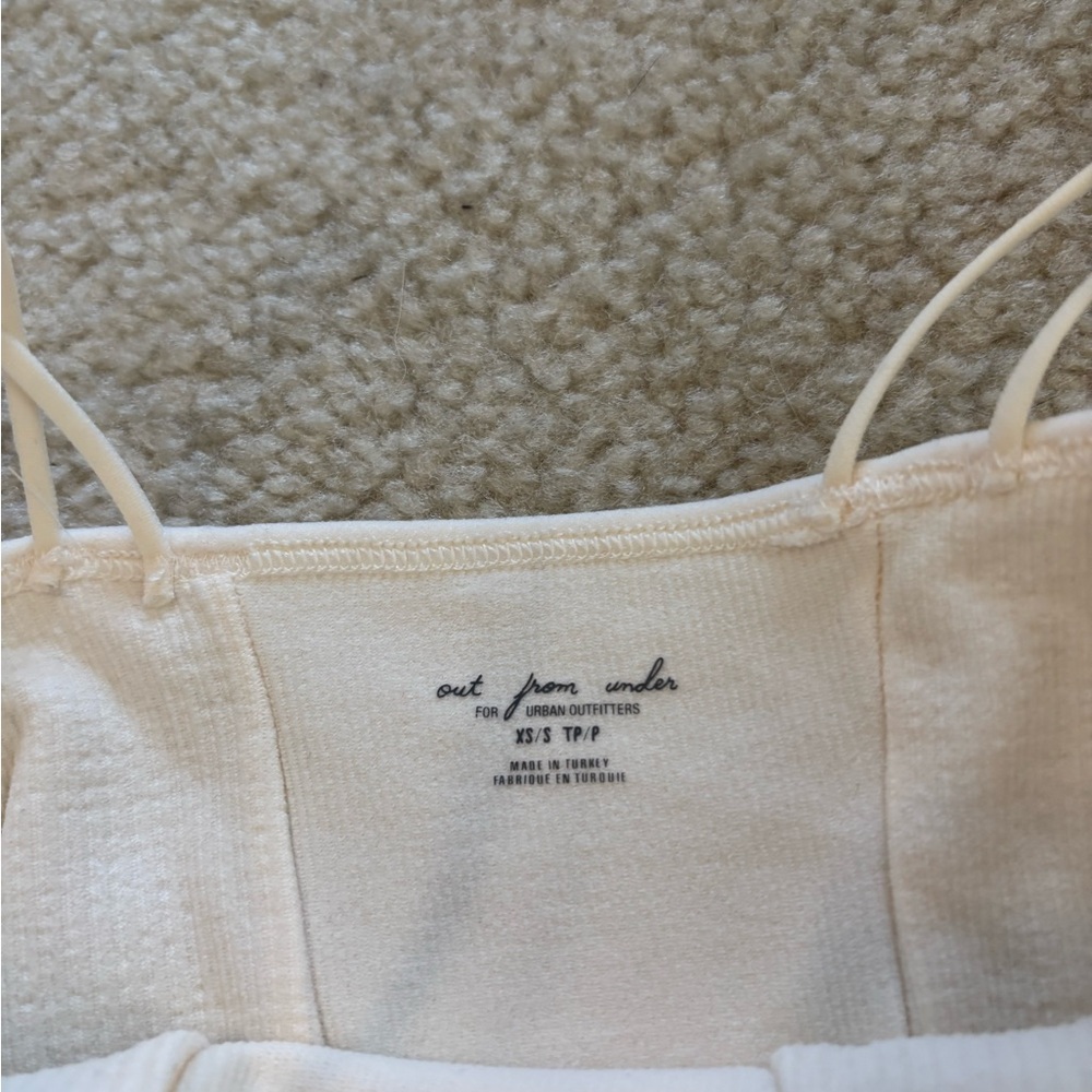 Urban Outfitters Seamless Tank Top - Picture 3 of 4